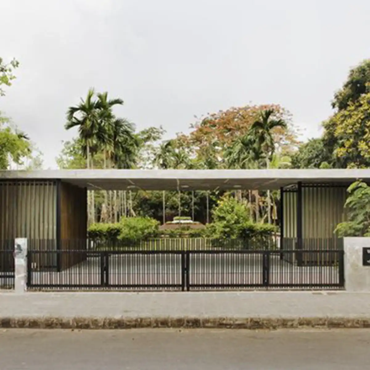 Nazrul Shamadhi and Mazar Complex, Dhaka University - Architect Iqbal Habib